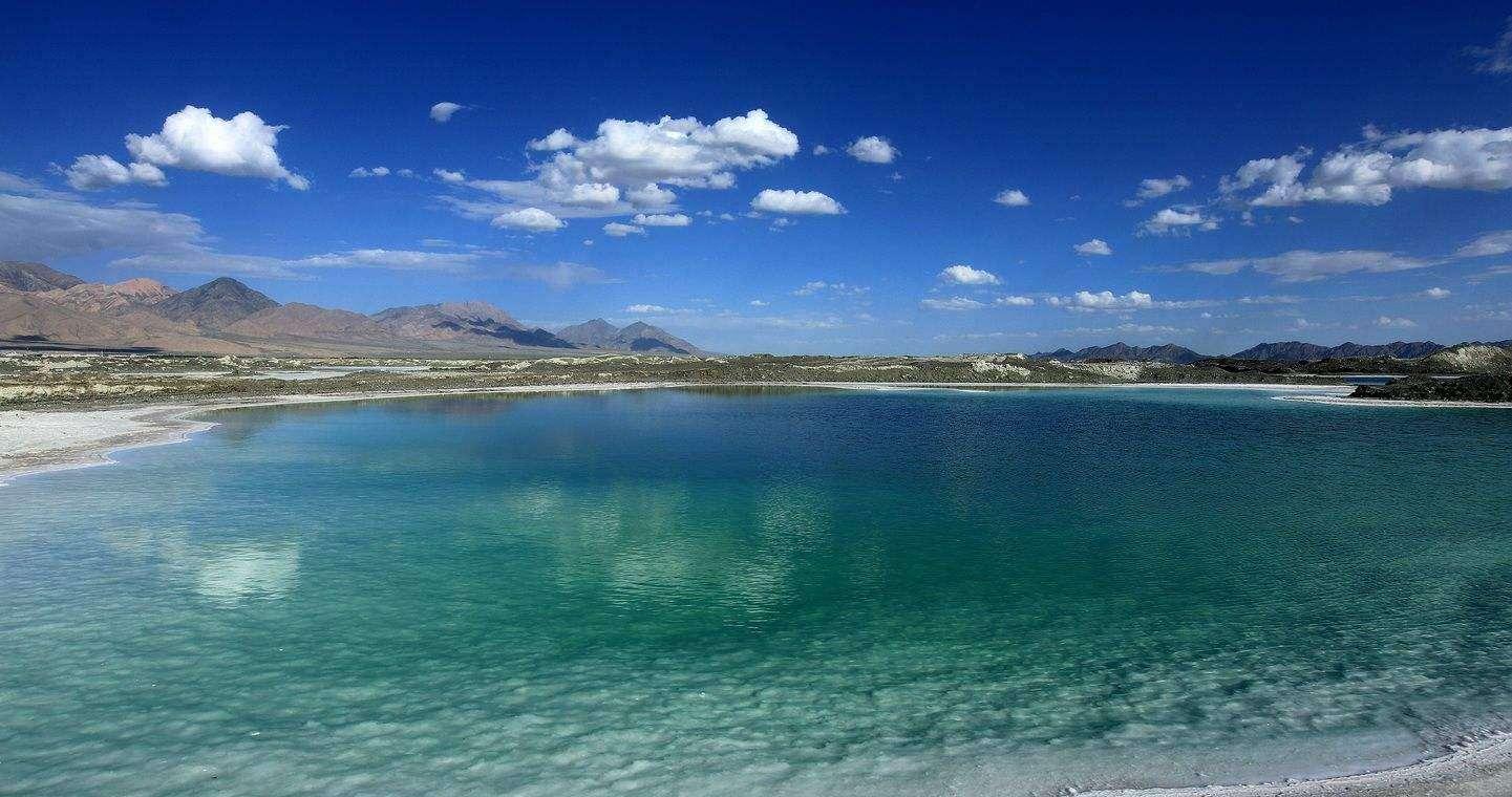 青海，美丽的瑰宝，亲爱的听众朋友们